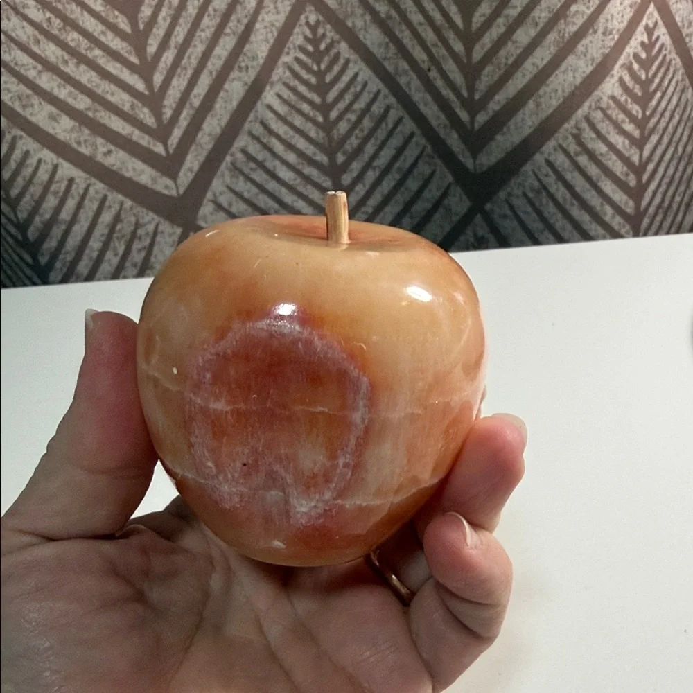 Italian Alabaster Stone Fruit Set - Picture 11 of 15
